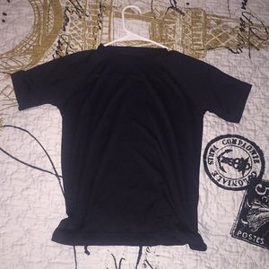 Black work out tee